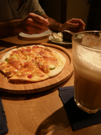 11082005.jpg